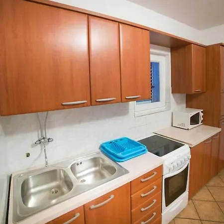 Apartment For Families With Children - Rab - 20749 *