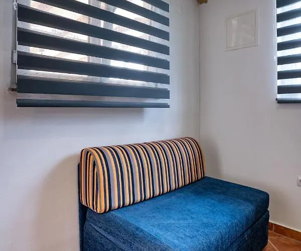 Apartment For Families With Children - Rab - 20749